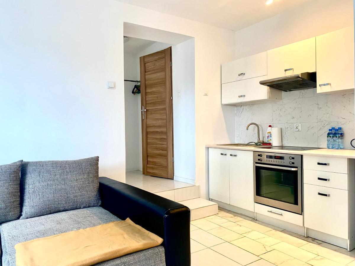 Familly Apartament 2 *